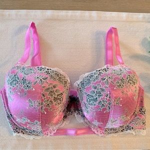 FREE🎉BRA w/purchase of NWOT VS Dream Angels Lined Demi Bra 34DD